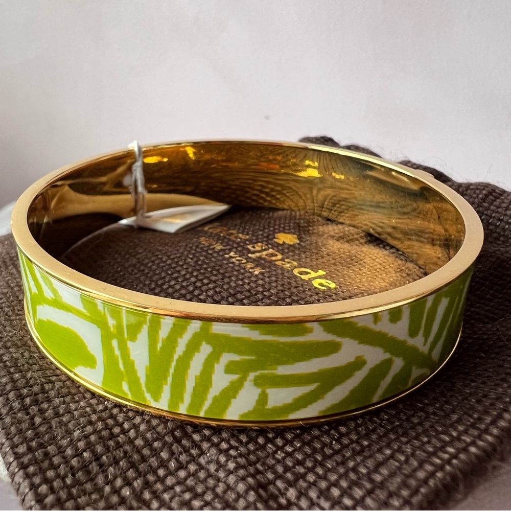 Kate Spade green & white gold-tone bangle bracelet BNWT - Picture 4 of 16